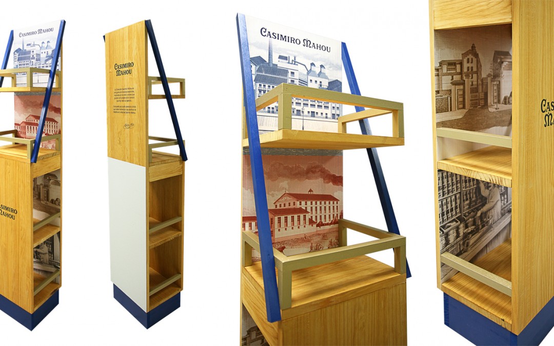 Fabricación de muebles de madera en Adornos.